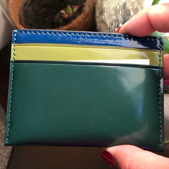 SOLD ⛔️Authentic Tory Burch patent leather card - Picture 4 of 8